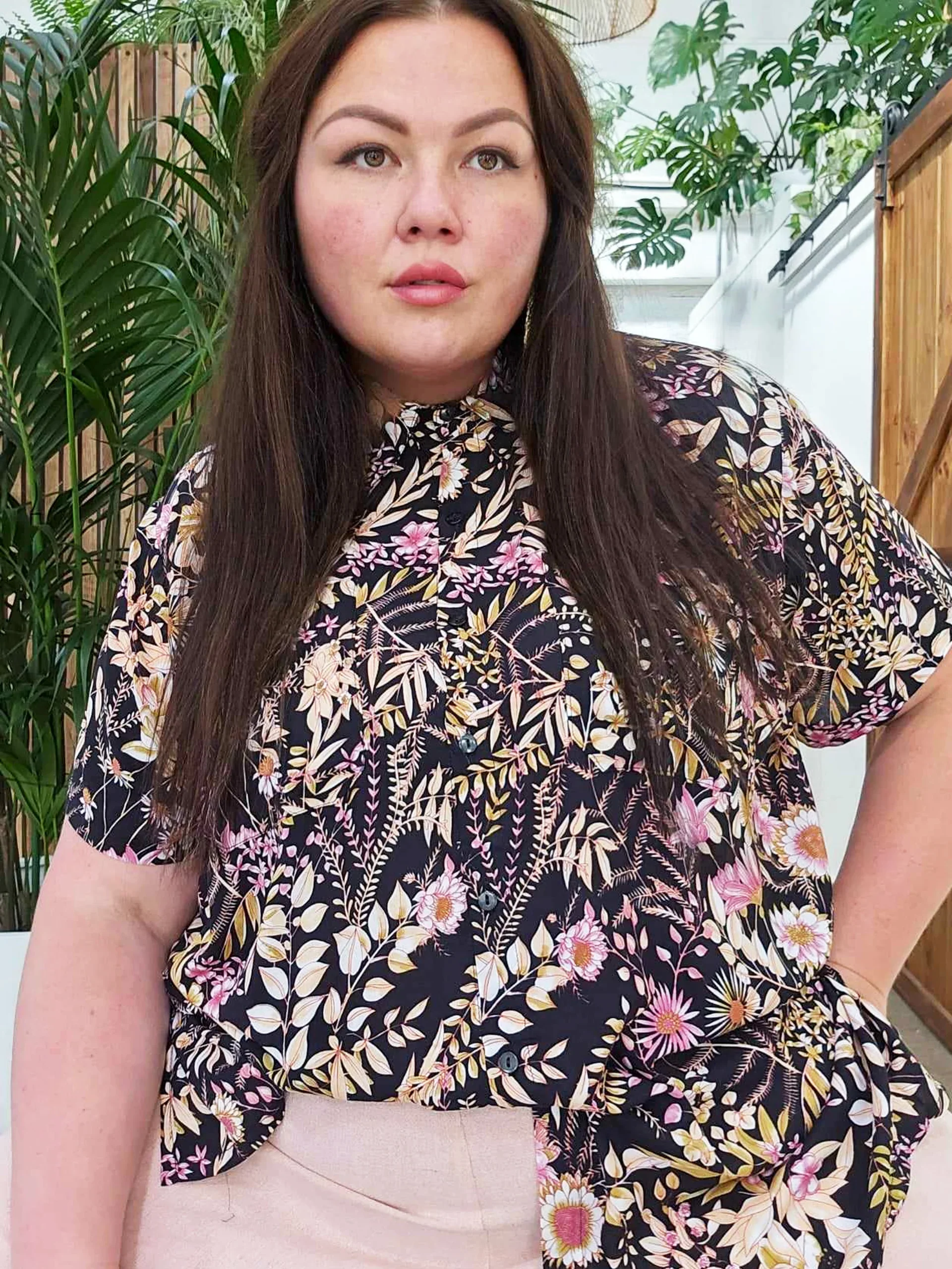 Harvest Shirt in Black Wildflower - Image 5